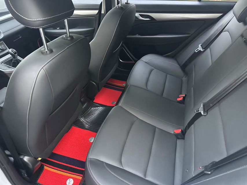 GEELY Emgrand 2020 #6 GEELY Emgrand 2020 car image #6