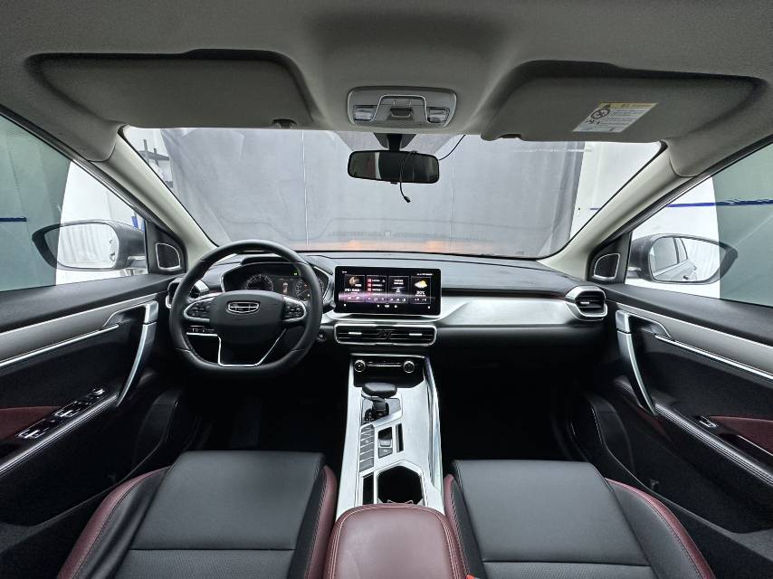 GEELY Coolray 2022 car image #9
