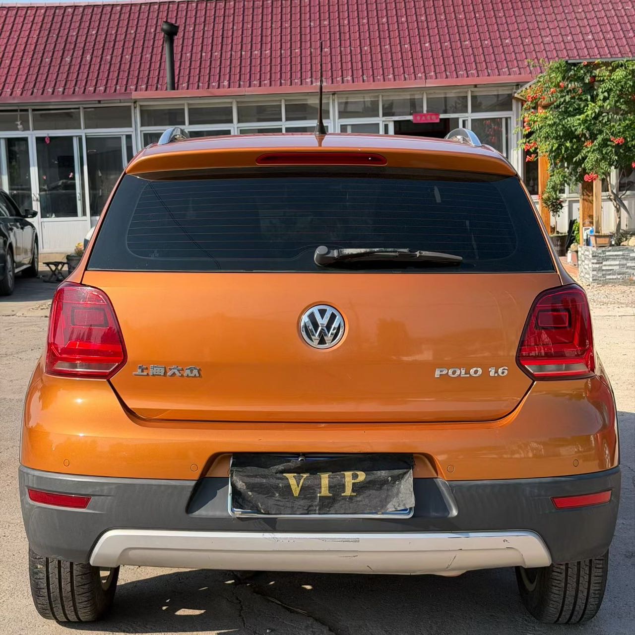 Volkswagen Polo 2015 car image #8