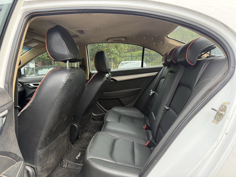 GEELY Emgrand 2018 #10 GEELY Emgrand 2018 car image #10