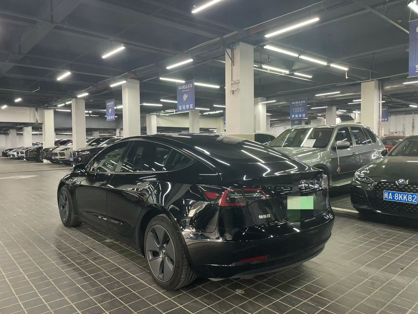 Tesla Model 3 2023 car image #8