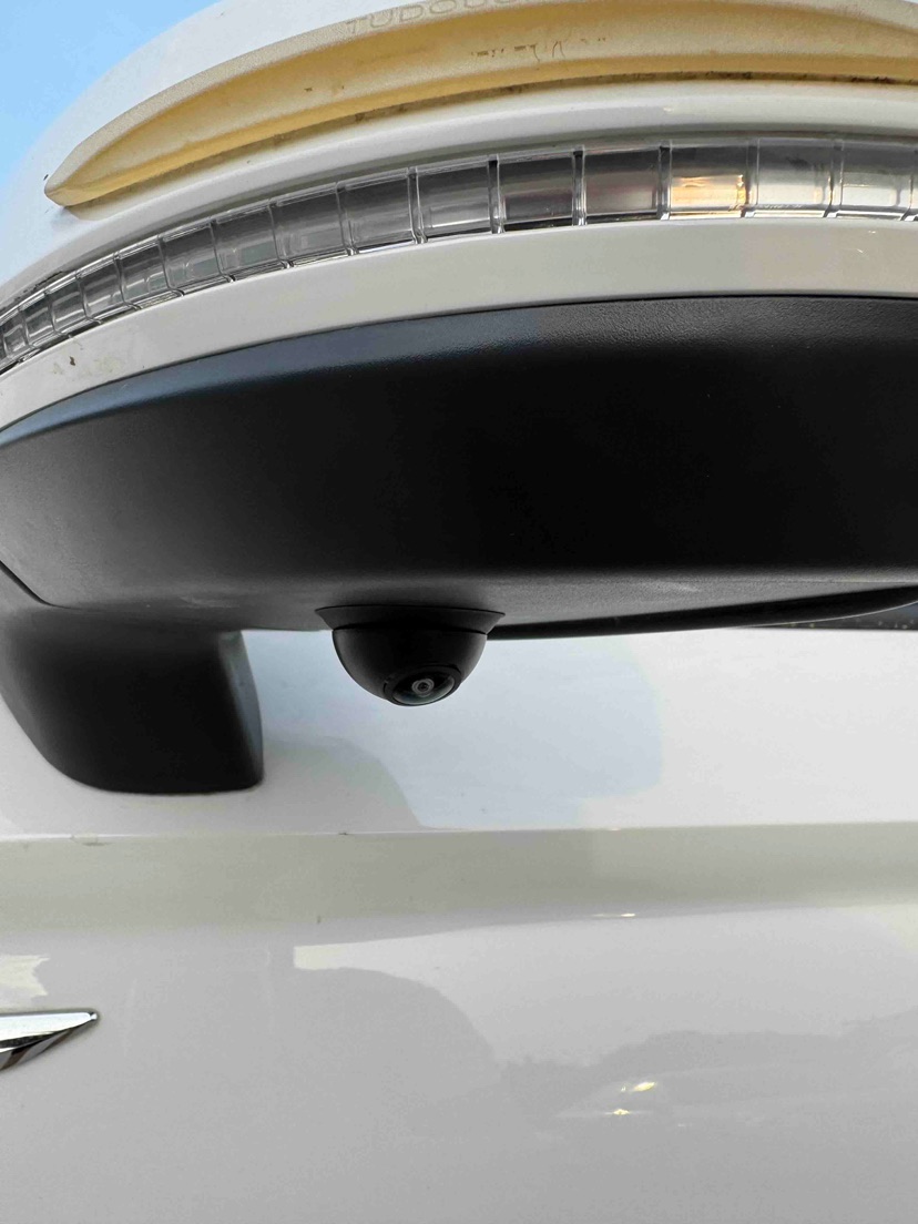 Volkswagen Tharu 2023 car image #8