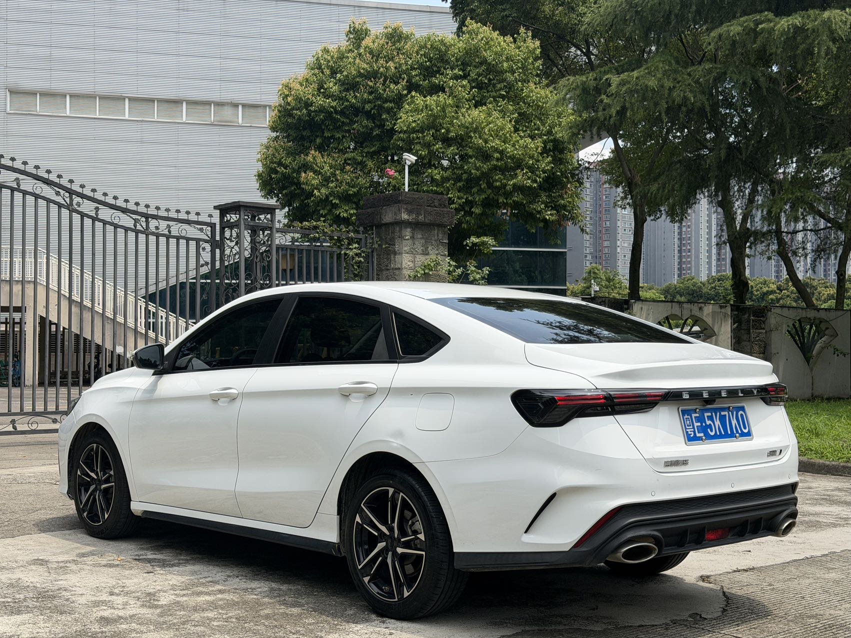 GEELY Binray 2024 #5 GEELY Binray 2024 car image #5