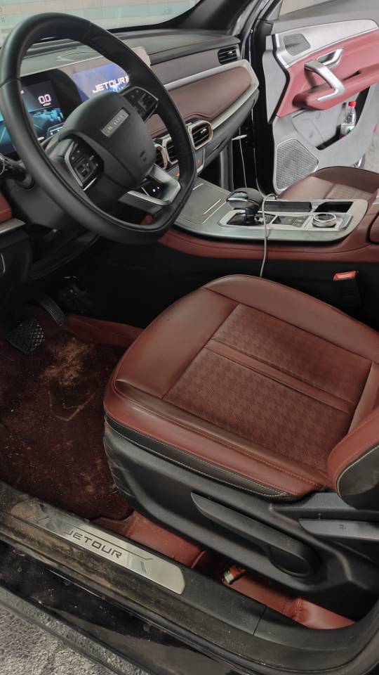 Jetour X70 PLUS 2025 car image #4