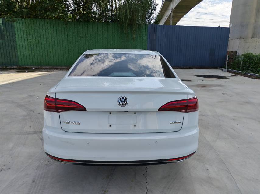 2019 immagine di auto #5