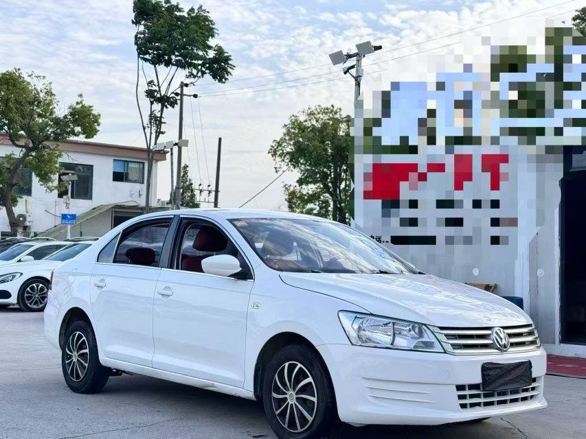 Volkswagen Santana 2015 car image #3