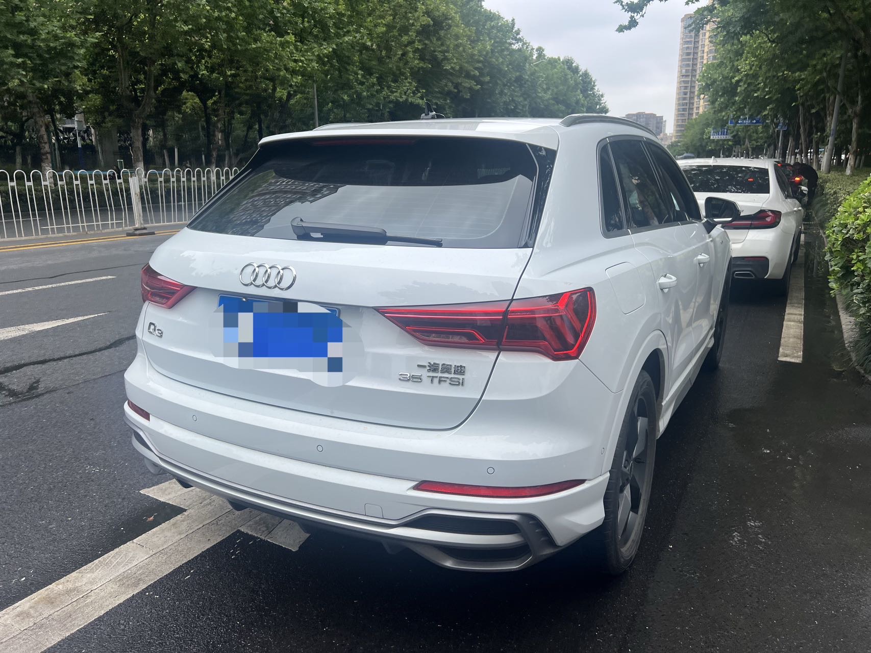 Audi Q3 2022 car image #4