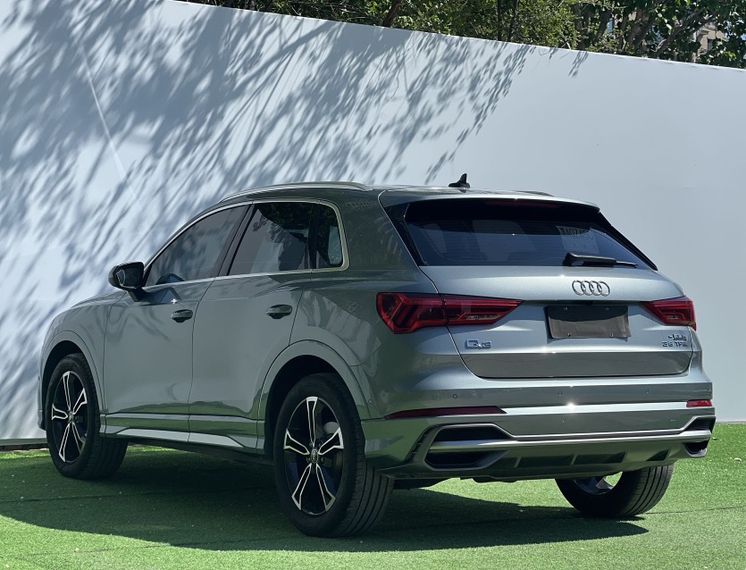 Audi Q3 2023 #6 Audi Q3 2023 car image #6