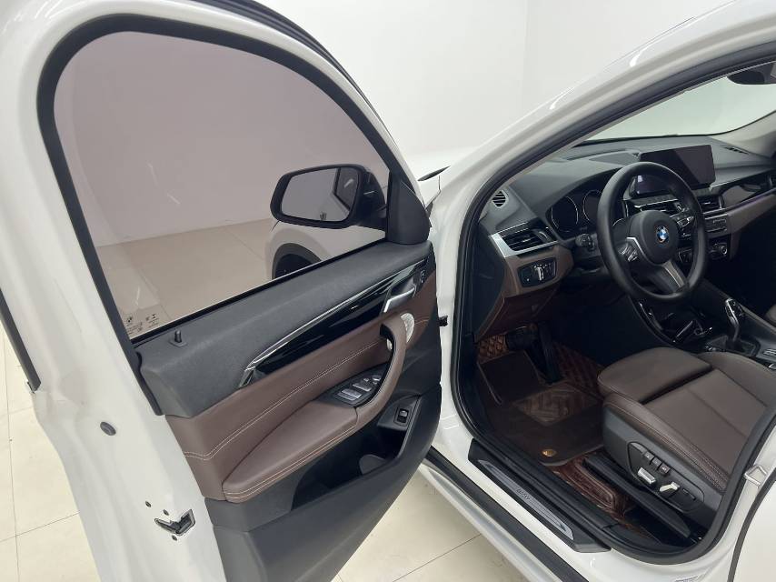 BMW X1 2022 #9 BMW X1 2022 car image #9