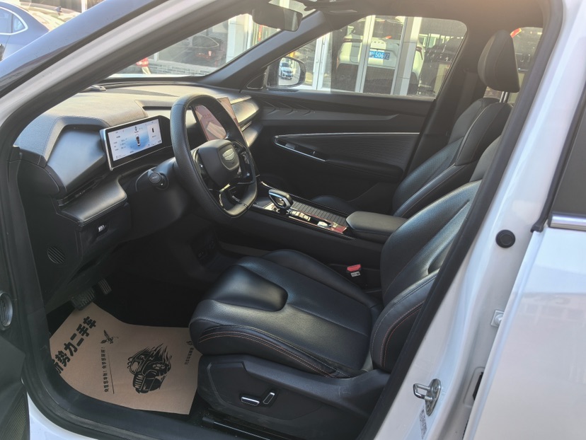 GEELY Boyue 2023 image de voiture #4