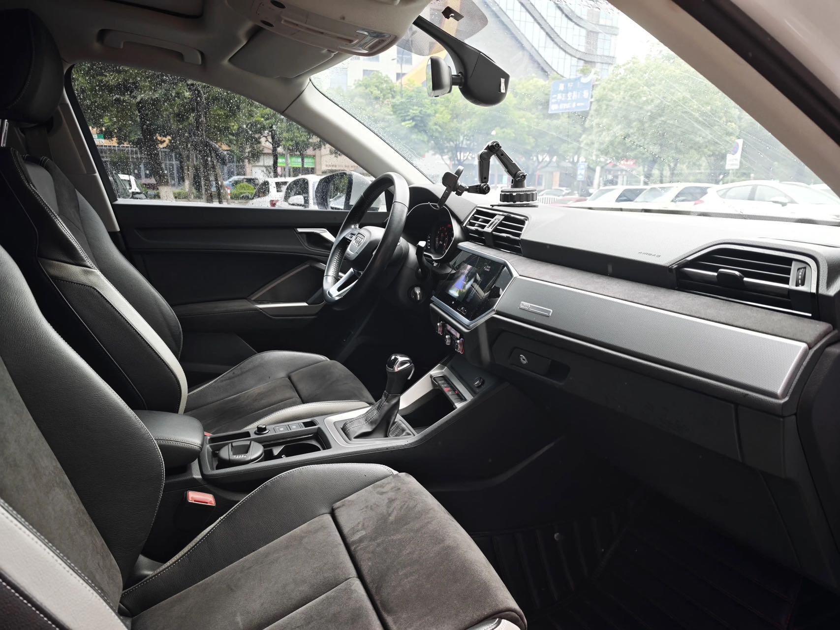 Audi Q3 2019 #7 Audi Q3 2019 car image #7