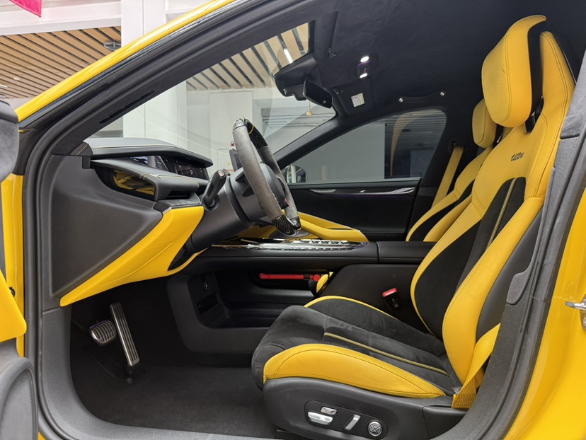 MI SU7 Ultra 2025 #10 MI SU7 Ultra 2025 car image #10