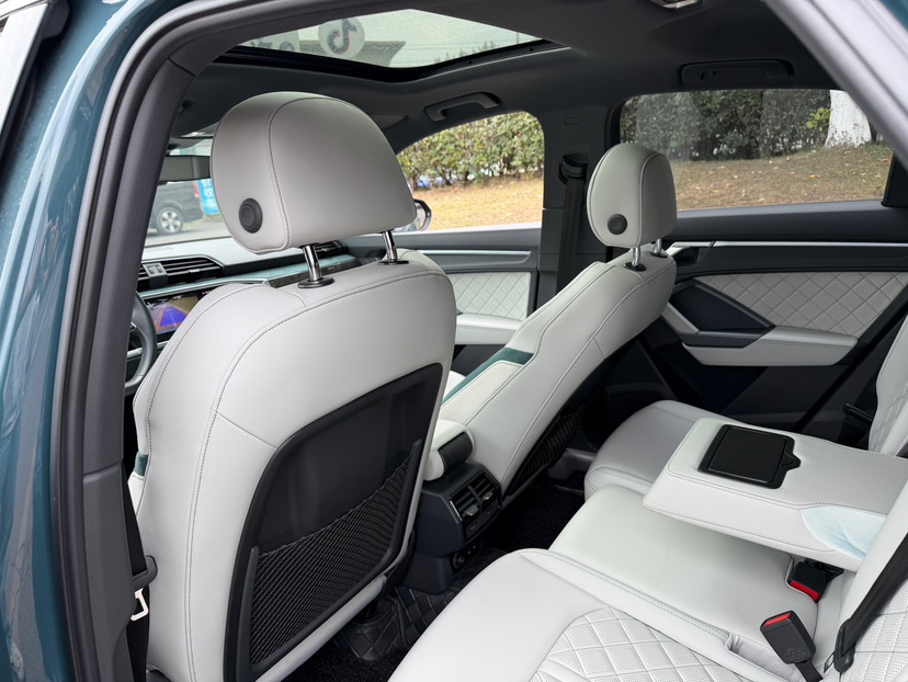 Audi Q3 Sportback 2023 #4 Audi Q3 Sportback 2023 car image #4