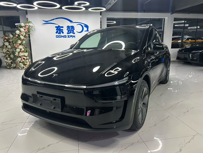 Tesla Model Y 2026 Tesla Model Y 2026 car image