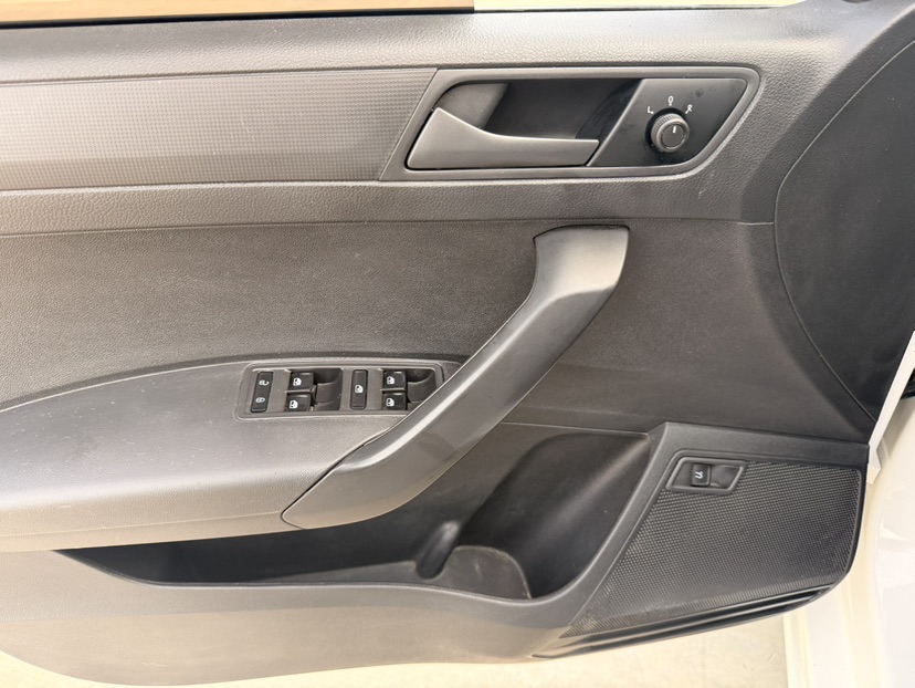 Volkswagen Santana 2021 car image #5