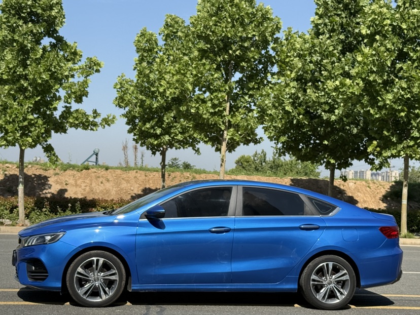 GEELY Binray 2018 car image #3