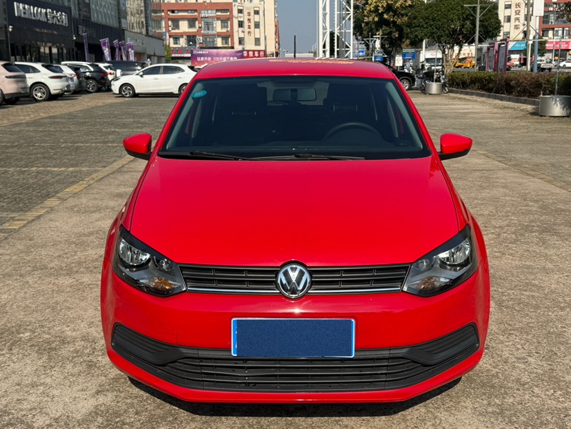 Volkswagen Polo 2018 car image #2