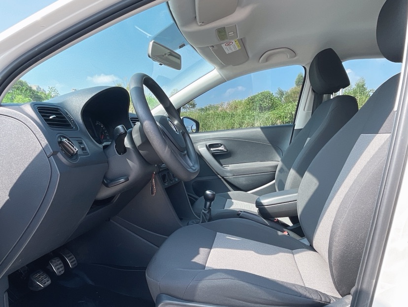 Volkswagen Polo 2016 car image #5