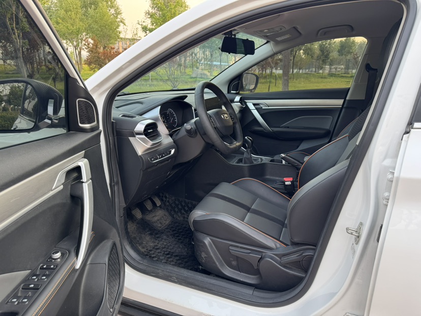 GEELY Coolray 2023 #7 GEELY Coolray 2023 car image #7