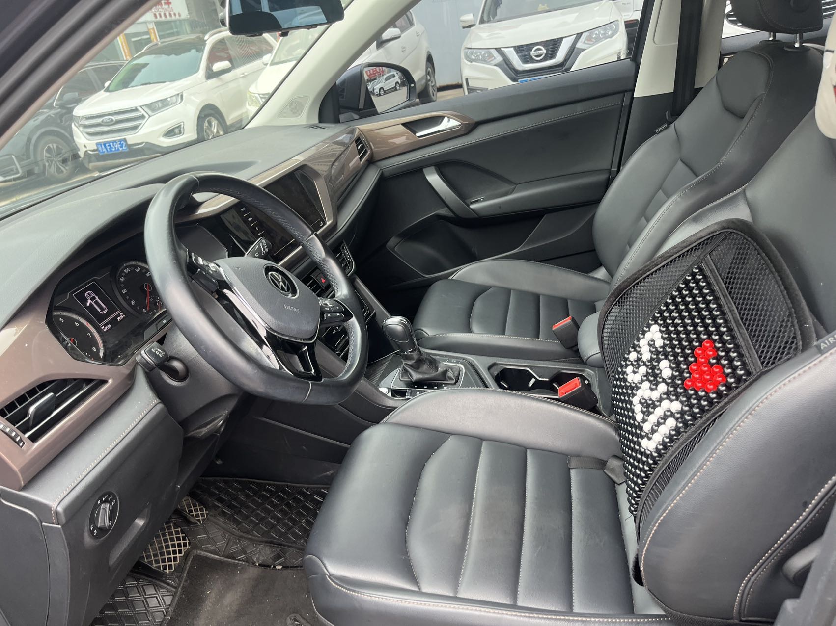 Volkswagen Tharu 2021 car image #4