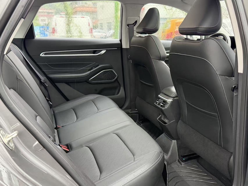 GEELY Emgrand 2023 #4 GEELY Emgrand 2023 car image #4