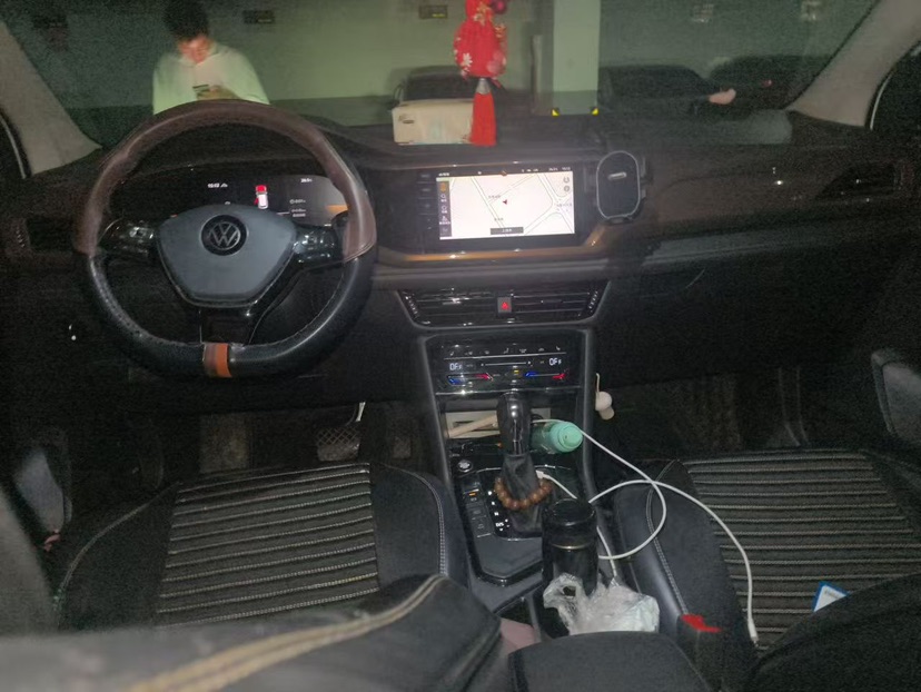 Volkswagen Tharu 2022 car image #8