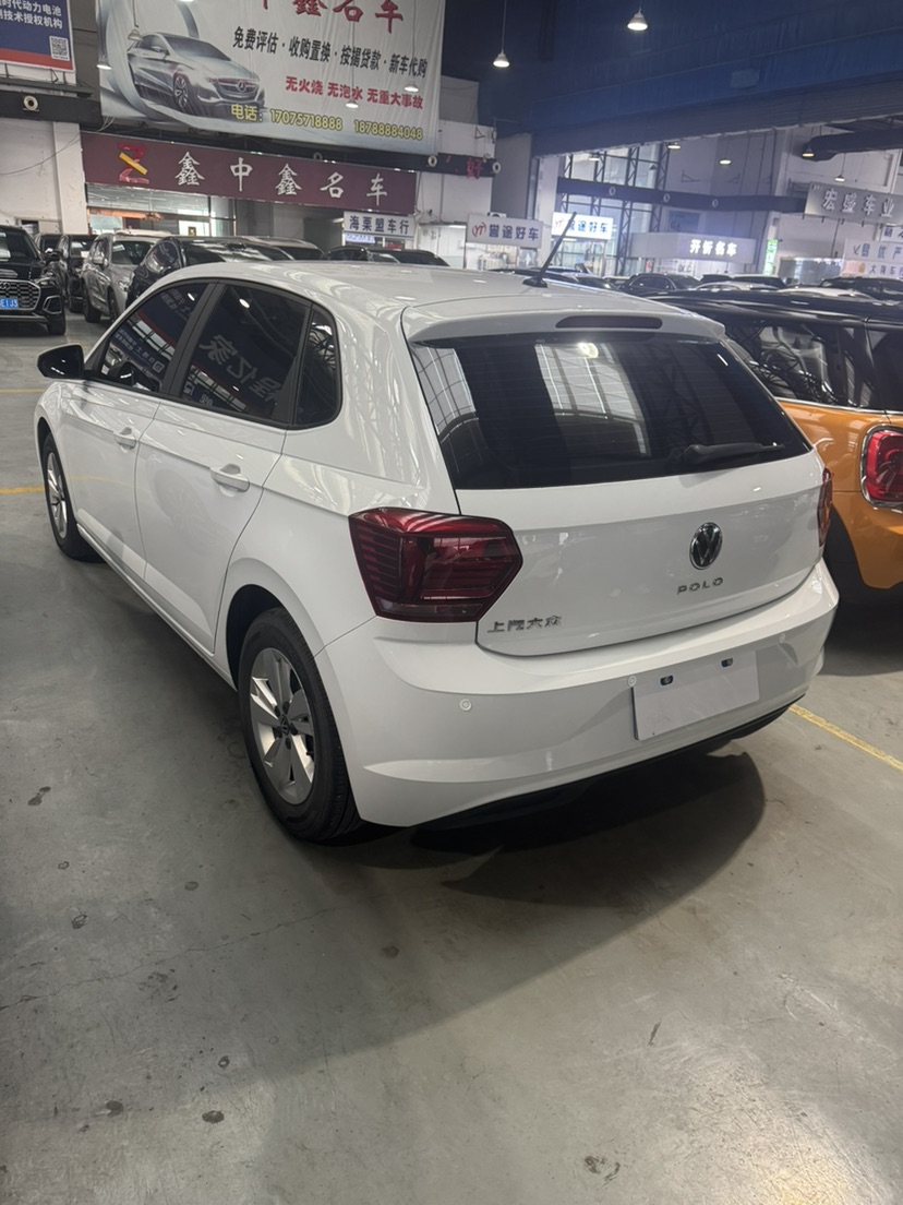 Volkswagen Polo 2023 car image #6