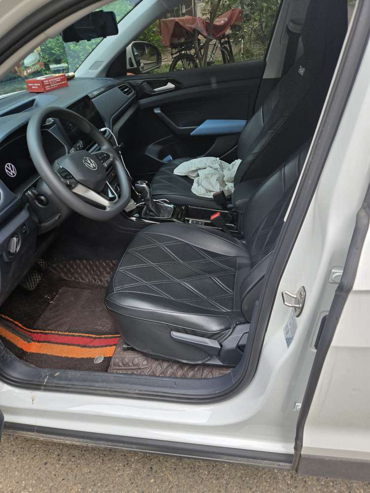 Volkswagen Tharu 2024 car image #3