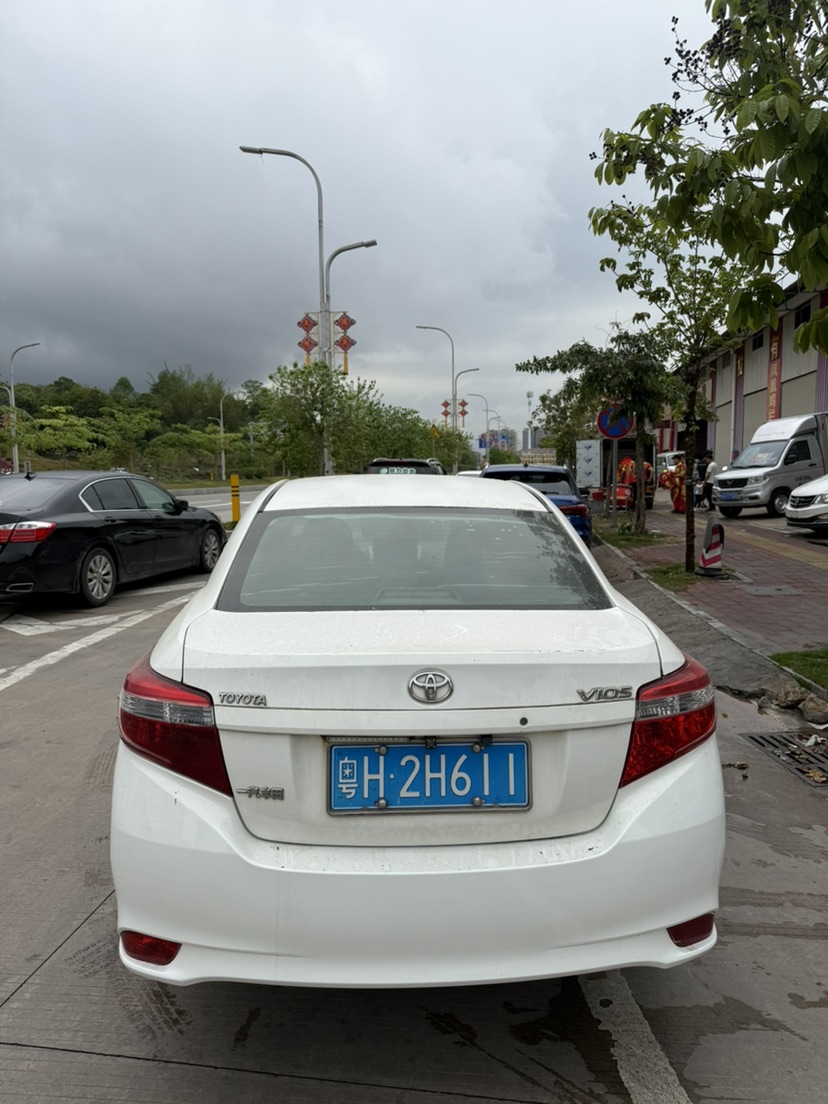 Toyota Vios 2015 car image #8