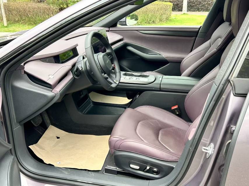 MI SU7 2025 car image #4