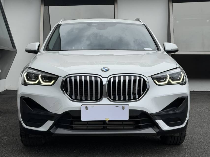 BMW X1 2022 #2 BMW X1 2022 car image #2