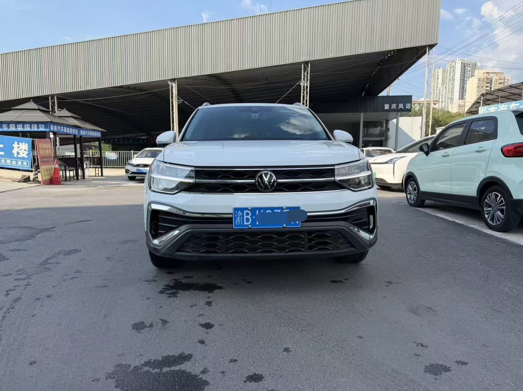 Volkswagen Tharu 2024 car image #2