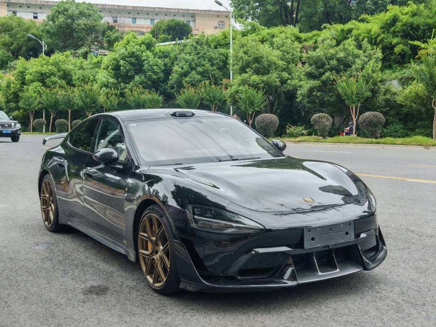 MI SU7 Ultra 2025 car image #3