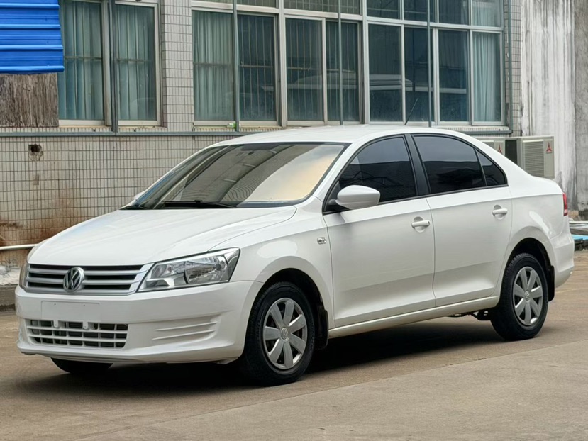 Volkswagen Santana 2015 car image #3