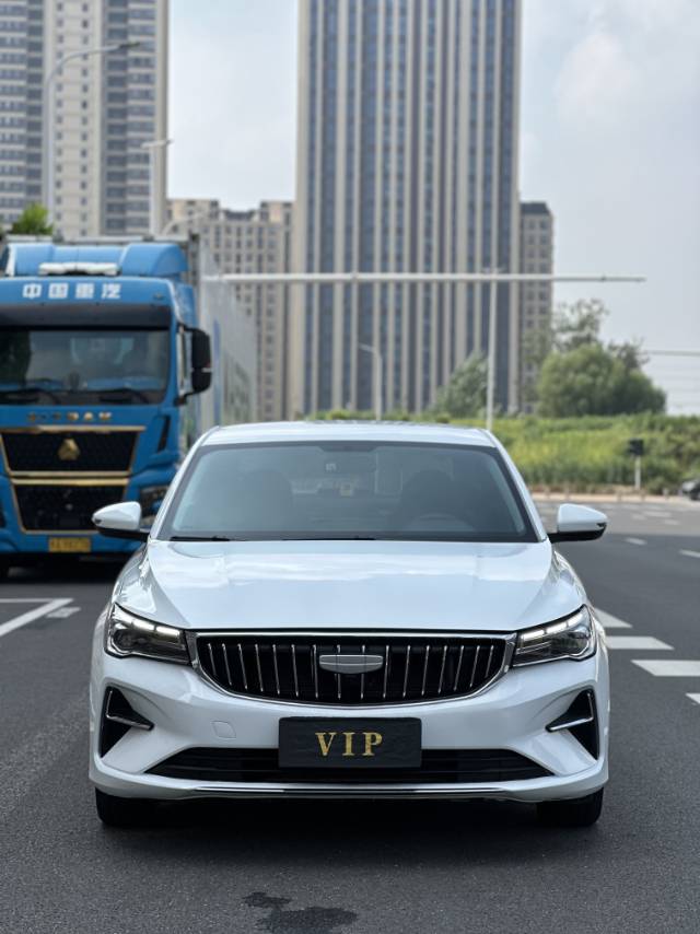 GEELY Emgrand 2025 #2 GEELY Emgrand 2025 car image #2