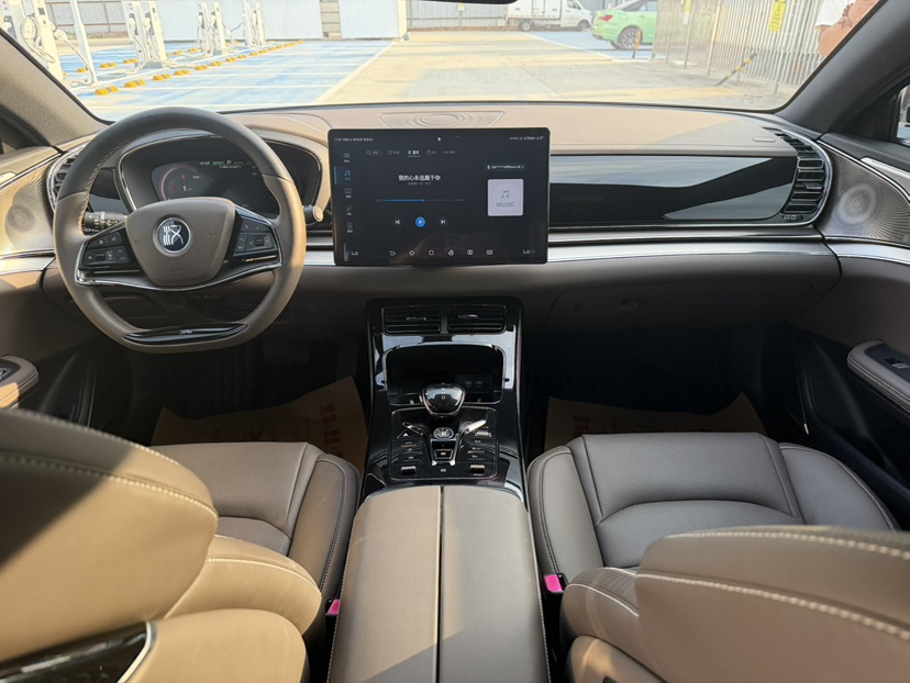 BYD Han 2022 #5 BYD Han 2022 car image #5
