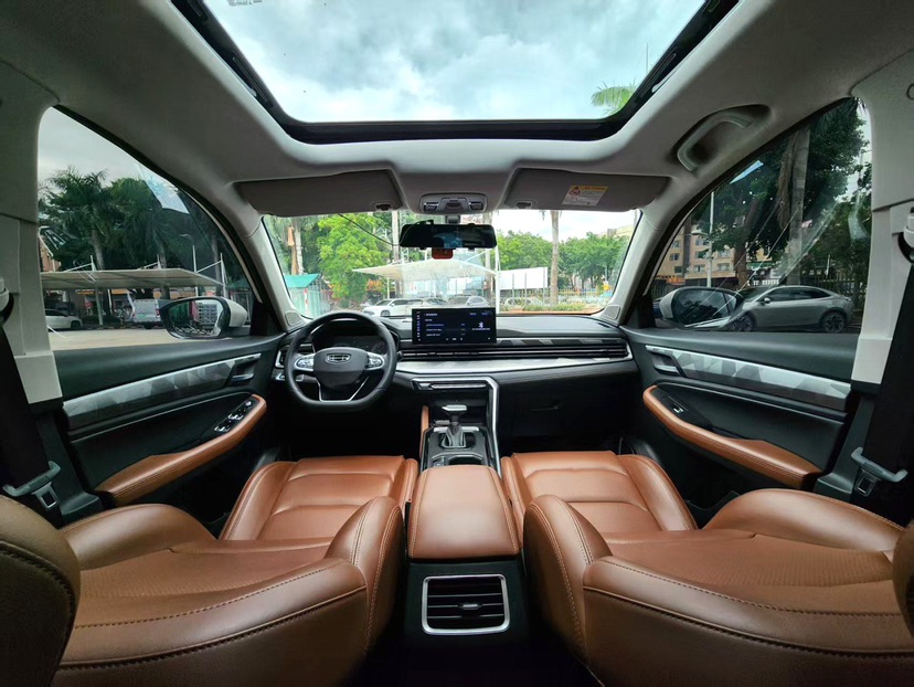GEELY Vision X6 2024 car image #5