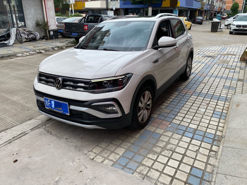 Volkswagen T-Cross 2021 Volkswagen T-Cross 2021 car image