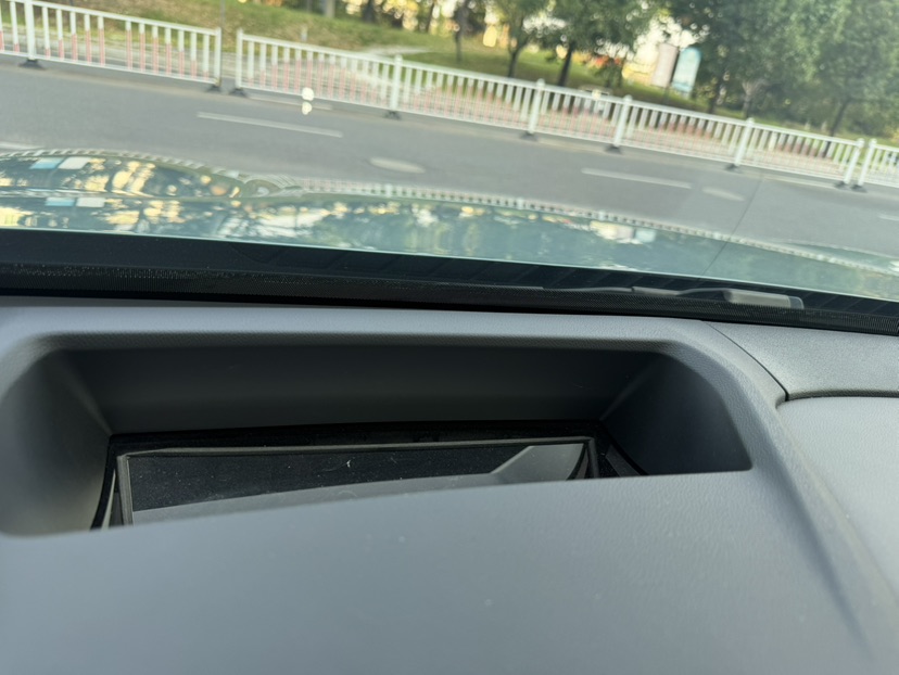 GEELY Boyue L 2025 immagine di auto #22