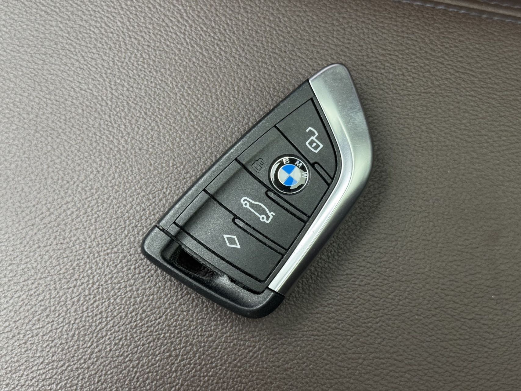 BMW i3 2022 #15 BMW i3 2022 car image #15