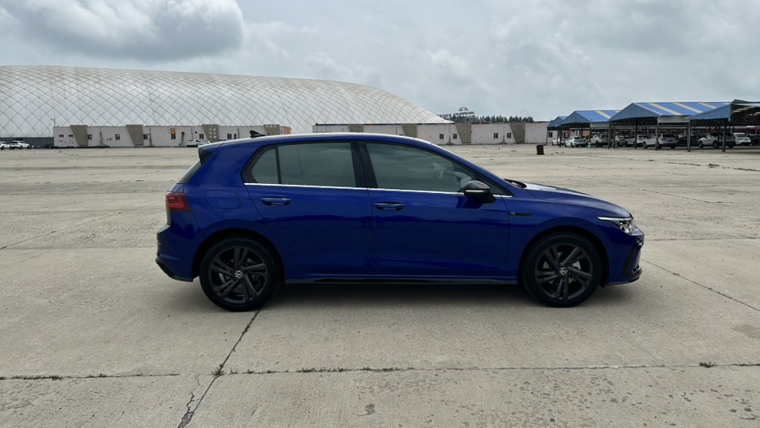Volkswagen Golf 2022 car image #7