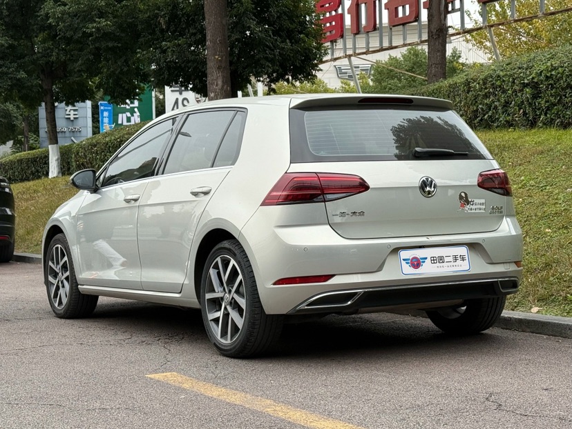 Volkswagen Golf 2018 #2 Volkswagen Golf 2018 car image #2
