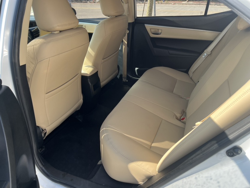Toyota Corolla 2018 immagine di auto #6