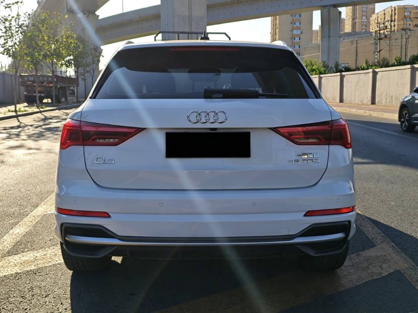Audi Q3 2023 #14 Audi Q3 2023 car image #14