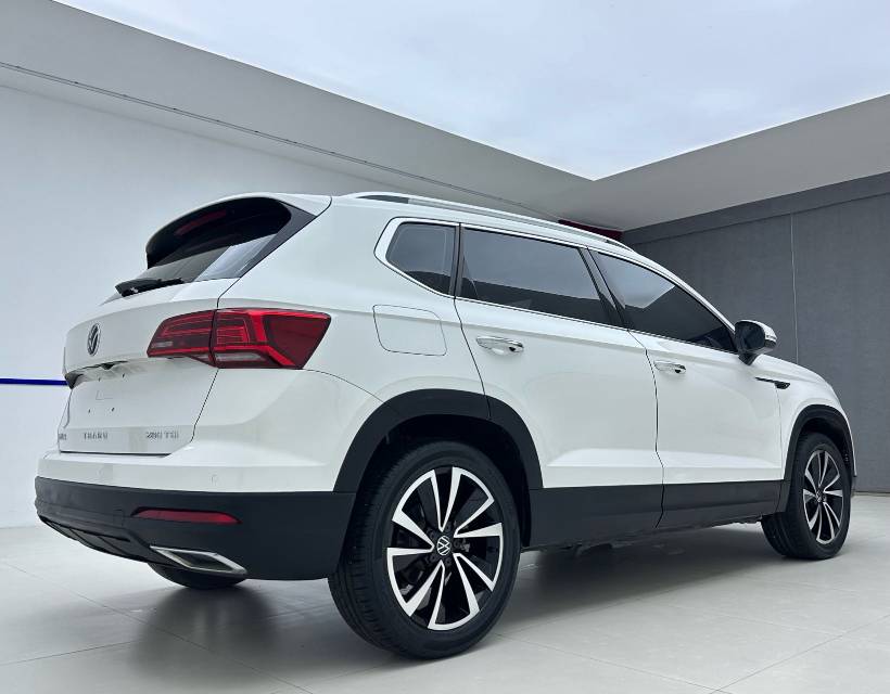 Volkswagen Tharu 2022 car image #6