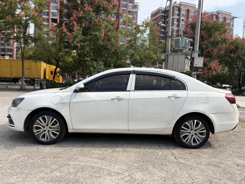 GEELY Emgrand New Energy 2018 #3 GEELY Emgrand New Energy 2018 car image #3