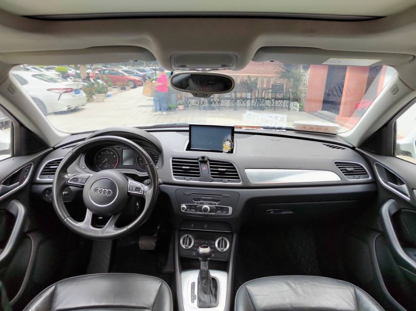 Audi Q3 2015 #6 Audi Q3 2015 car image #6