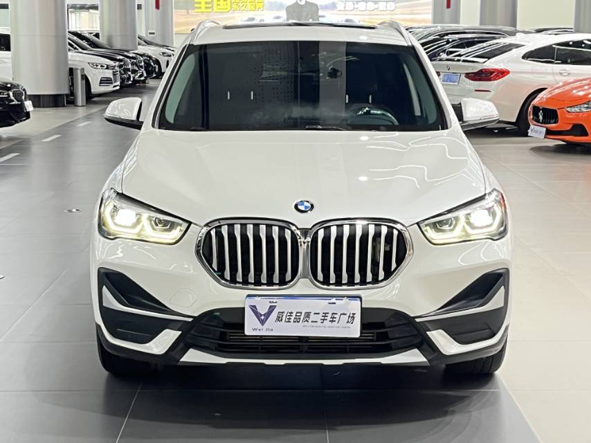 BMW X1 2020 car image #2