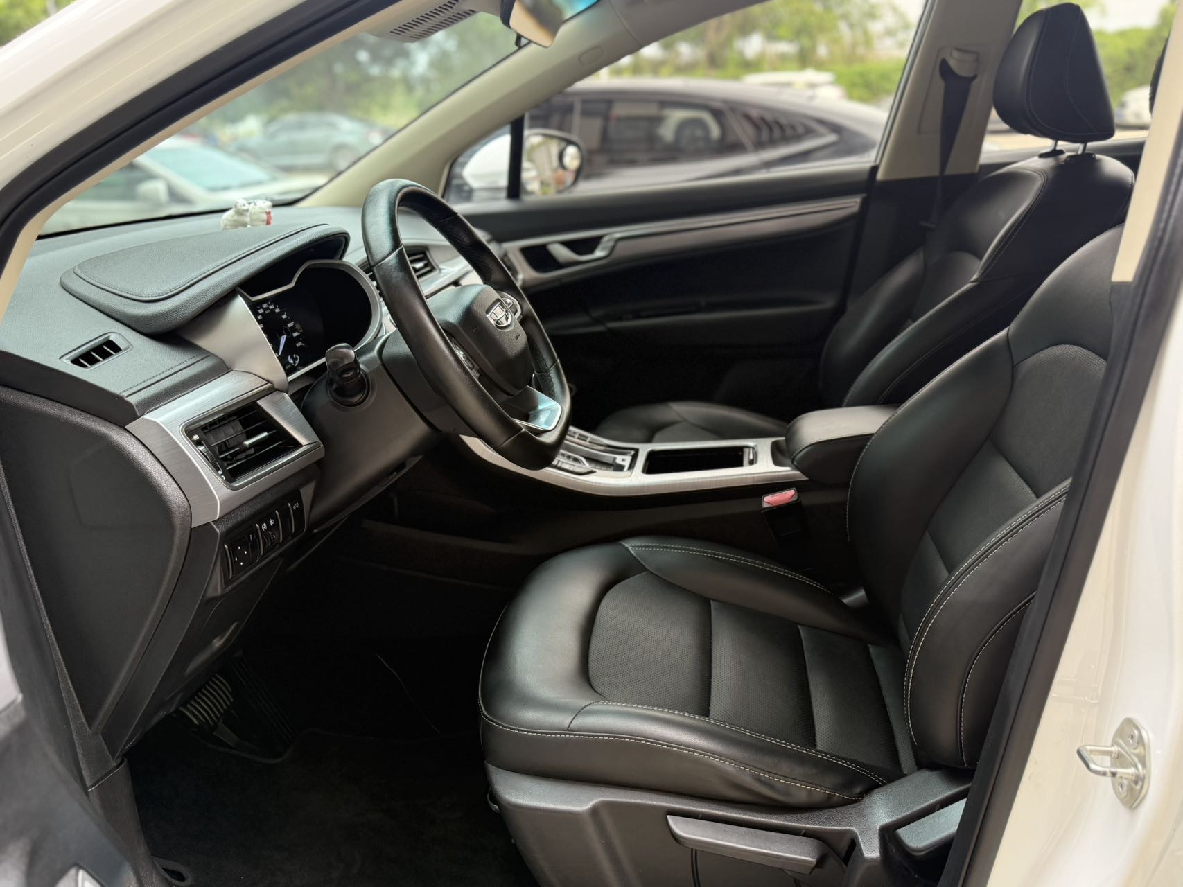 GEELY Emgrand GS 2020 #5 GEELY Emgrand GS 2020 car image #5