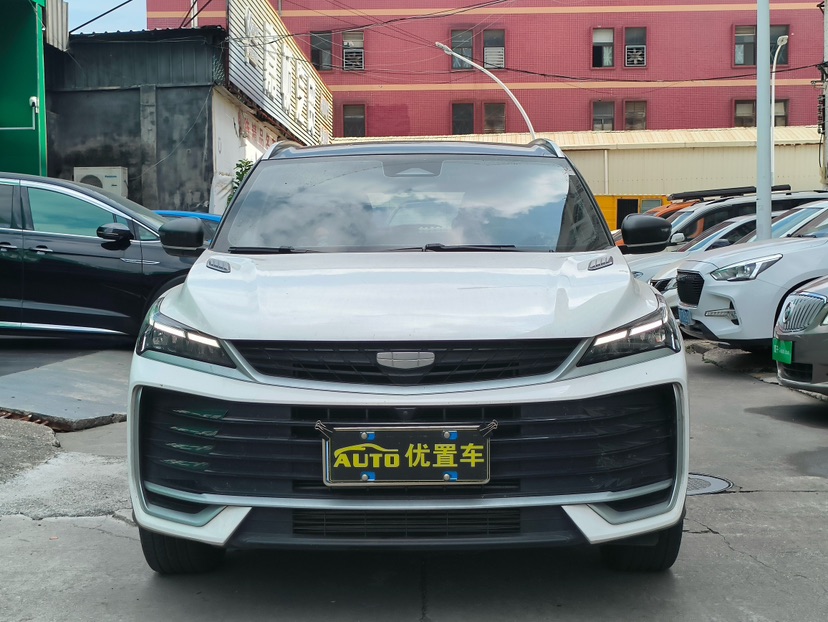 GEELY Coolray 2025 #3 GEELY Coolray 2025 car image #3